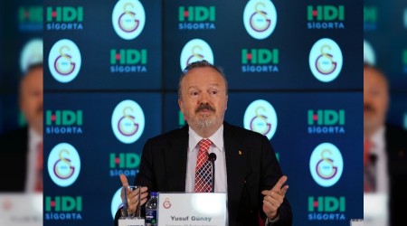 Galatasaray'da kaos ortamı yapma girişimleri var