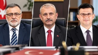  Gazze i�in toplanan ba���lar�n fonlarda de�erlendirildi�i iddialar�, T�rkiye Diyanet Vakf�'nda �� �st d�zey y�neticinin g�revden al�nmas�yla yeni bir boyut kazand�