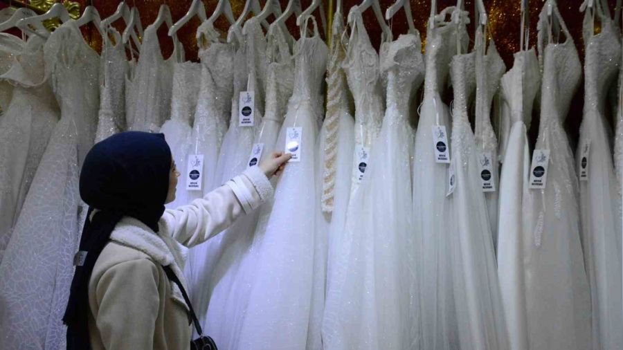 Gelinliklerde bu senenin modası ve fiyatları