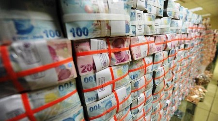 Hazine bugn 6.7 milyar lira borland