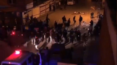 Husumetlisinin evine el yapımı patlayıcı attı