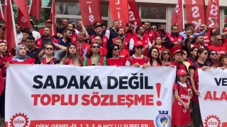 zmir Bykehir Belediyesinde maa krizi