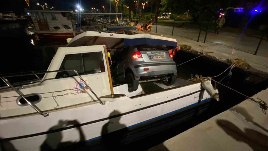 �zmir'de alkoll� s�r�c� tekne �zerine d��t�