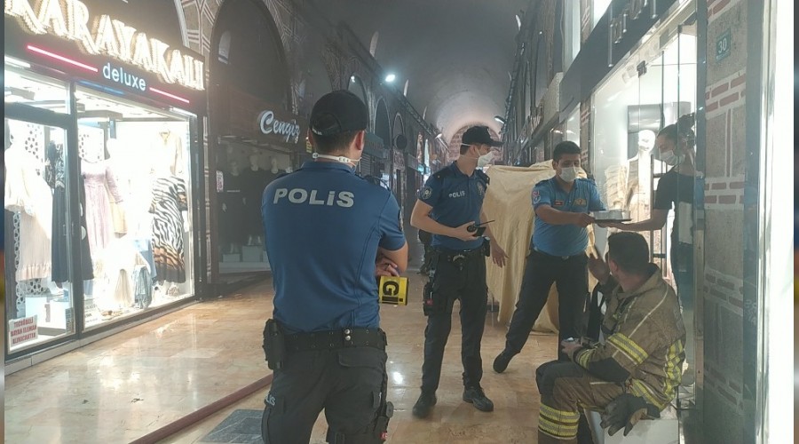 Kapal��ar��'da korkutan yang�n