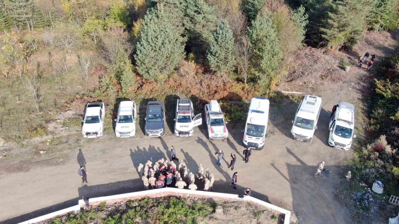 Kayıp anne ve oğlunu arama çalışmaları altıncı gününde devam ediyor