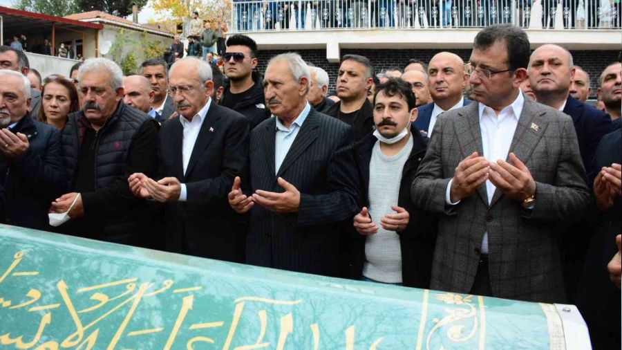 K�l��daro�lu'nun karde�i son yolculu�una u�urland�