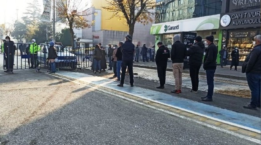 Kısıtlama sonrası manzara değişmedi