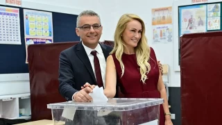 KKTC'de yeni Cumhurbakan Tufan Erhrman ant iti