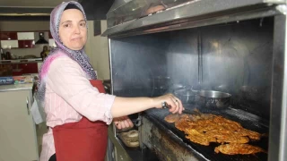 Kocasna yardm ederken, kendi iinin patronu oldu