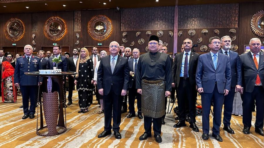 'Malezya ile T�rkiye stratejik ortakt�r'