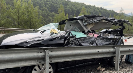 Orman yangınına giderken kaza yaptılar: 1 ölü, 6 yaralı
