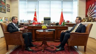 Özel ile görüşen İmamoğlu'ndan kayyum açıklaması