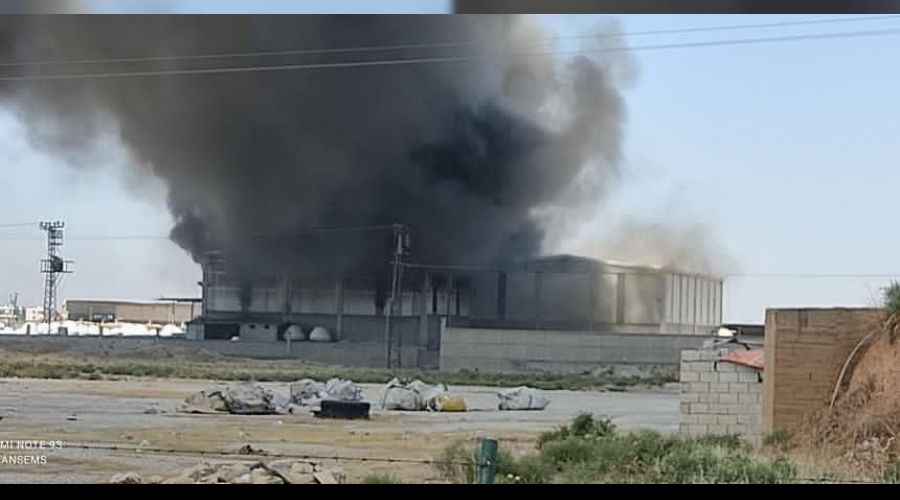 Polyester fabrikas�nda yang�n