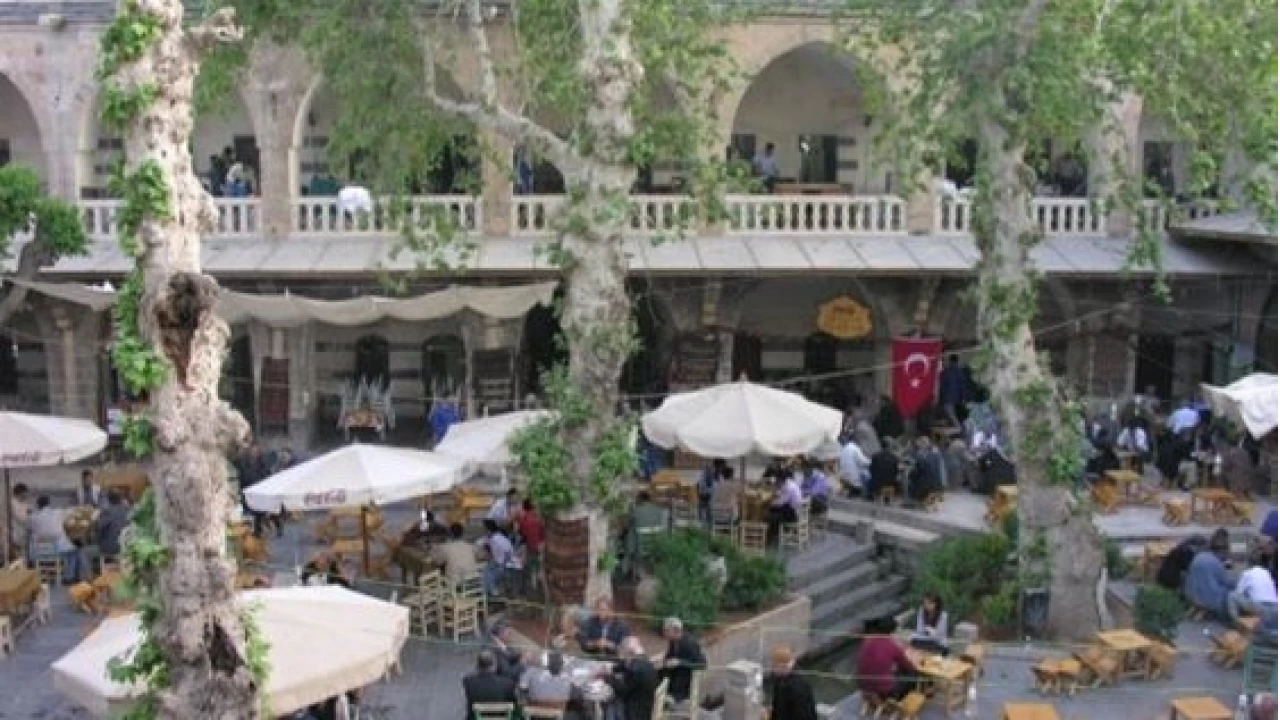 Şanlıurfa'nın kalbinde bir ticaret merkezi: Gümrük Hanı