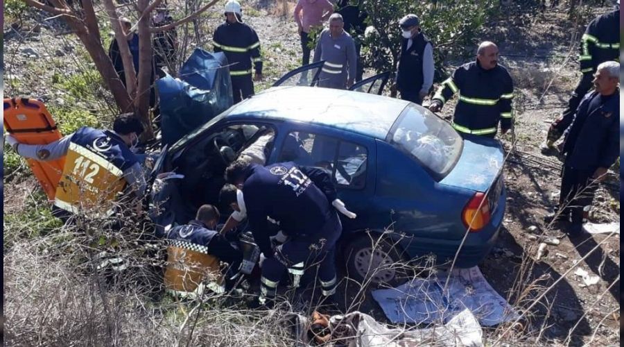 Şarampole uçan aracın sürücüsü hayatını kaybetti