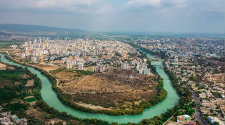 Silifke'de 54 bin m² tarla icradan satılıktır