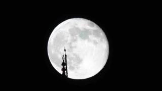 Şişkin ay görsel şölen sundu