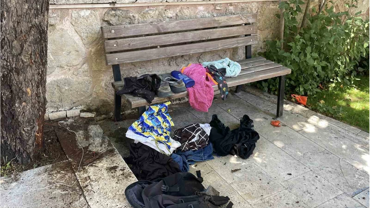 Sivas'ta şüpheli çanta ekipleri harekete geçirdi