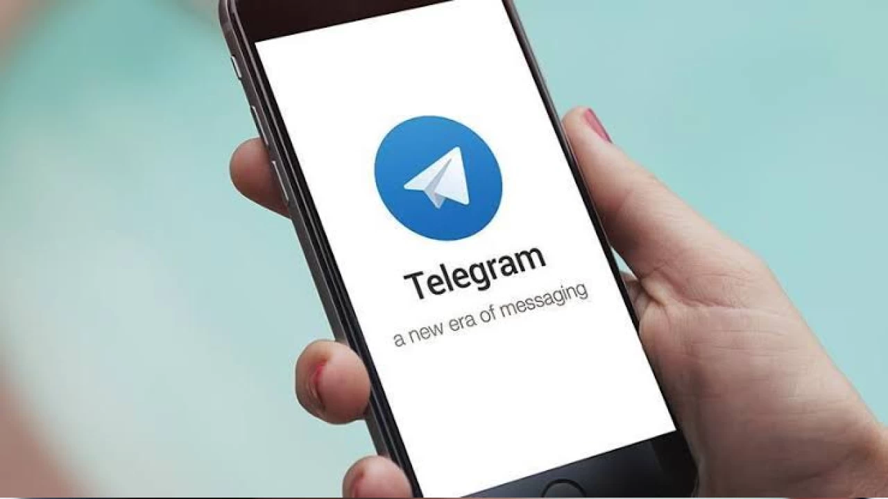 Telegram'�n kurucusu Durov Fransa'da havaliman�nda g�zalt�na al�nd�
