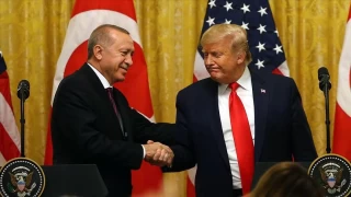 Trump ve Erdoan grt, dikkat ekici aklamalar geldi