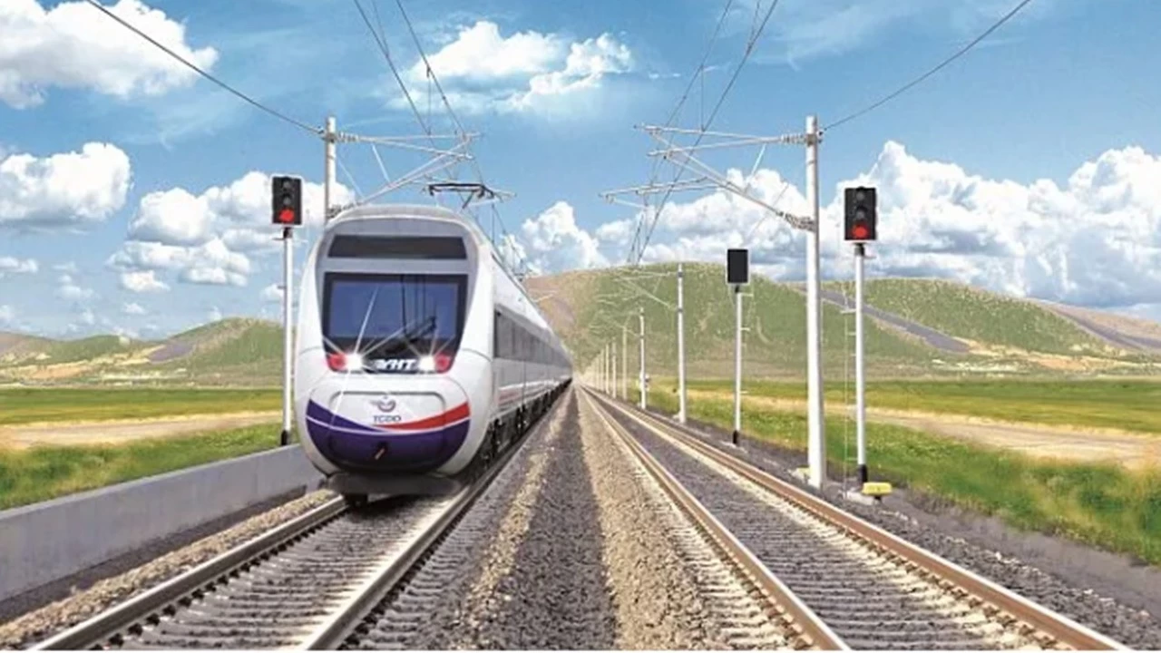 Türkiye-Birleşik Krallık arasında demir yolu sektörünün geliştirilmesi için anlaşma imzalandı