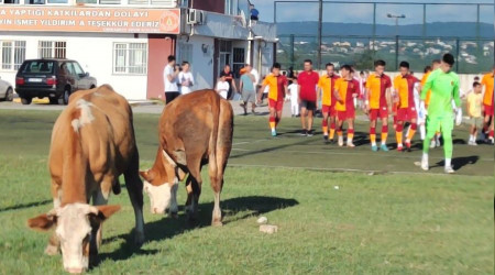 Ümraniye - Galatasaray rezerv maçında ilginç an