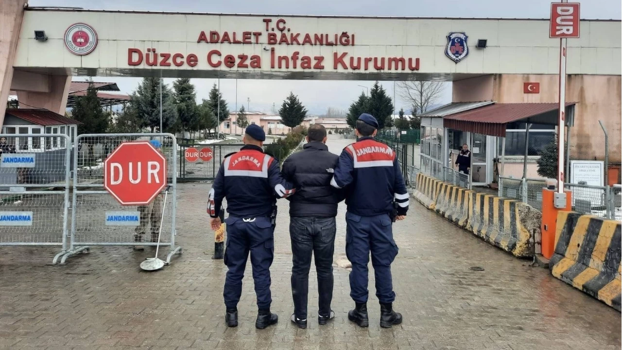 Uyuşturucu satıcılarına tutuklama