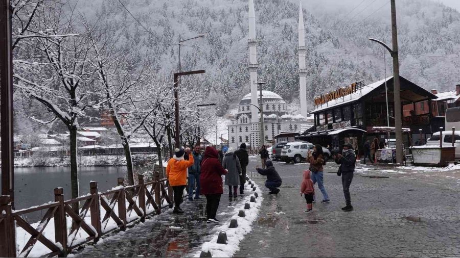Uzungöl'den kar manzaraları