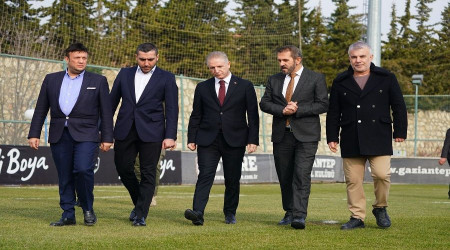 Vali'den ilginç çıkış: Başkan olacak kişi 2 milyon dolar verecek