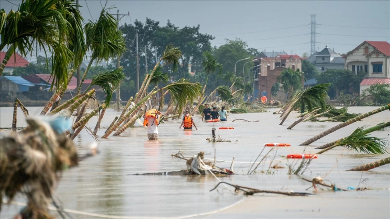 Vietnam'da sel felaketi: 9 ölü, 5 kayıp