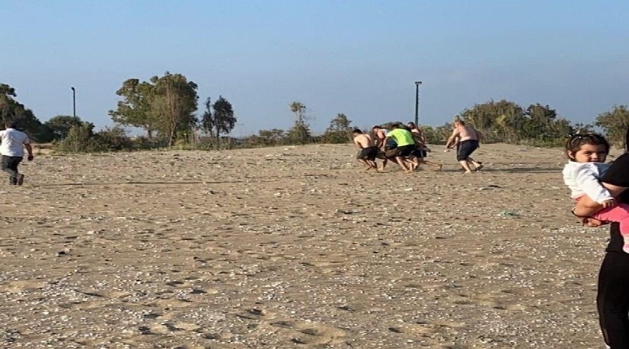 Yardım etmek isterken dalgalara kapılıp boğuldu