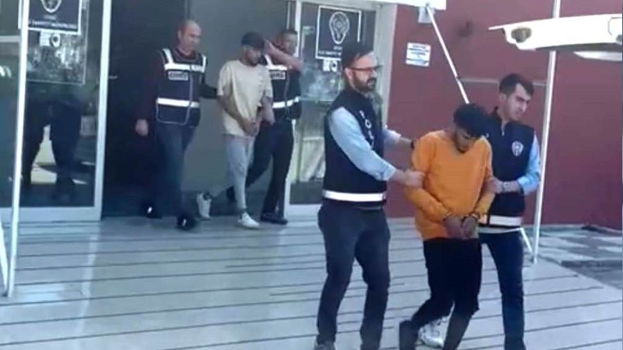Yaşlı adamı, 3 yabancı uyruklu şahıs 4 milyon TL dolandırdı