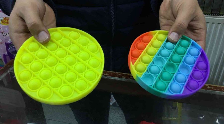 Yeni neslin gözde oyuncağı 'Popit'