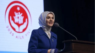 Yoksulluu bitireceklerdi, 'Aile Kart' uygulamasn balattlar 