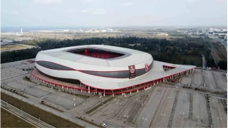 19 Mayıs Stadyumu'nun bakım-onarım çalışmalarında yarıya gelindi