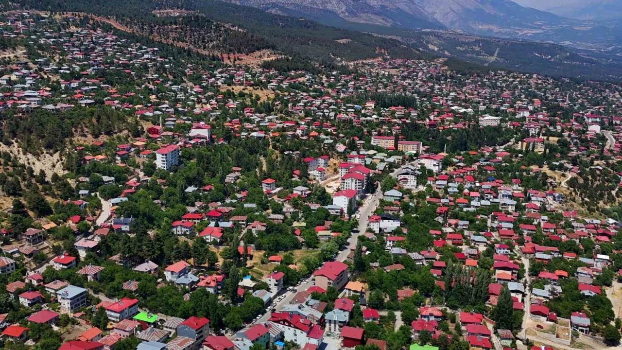 20 bin kiinin yaad yaylada, scak nedeniyle nfus 450 bine ulat