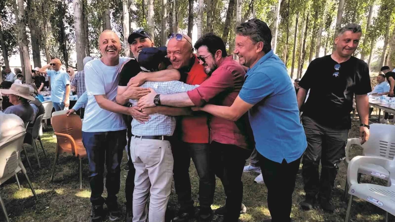 45 yıl sonra duygulandıran buluşma