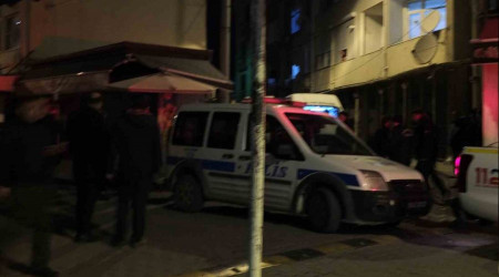 54 yaşındaki şahsı başından ve kasıklarından vurdular