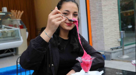 Adanalılar acılı şalgamdan dondurma üretti