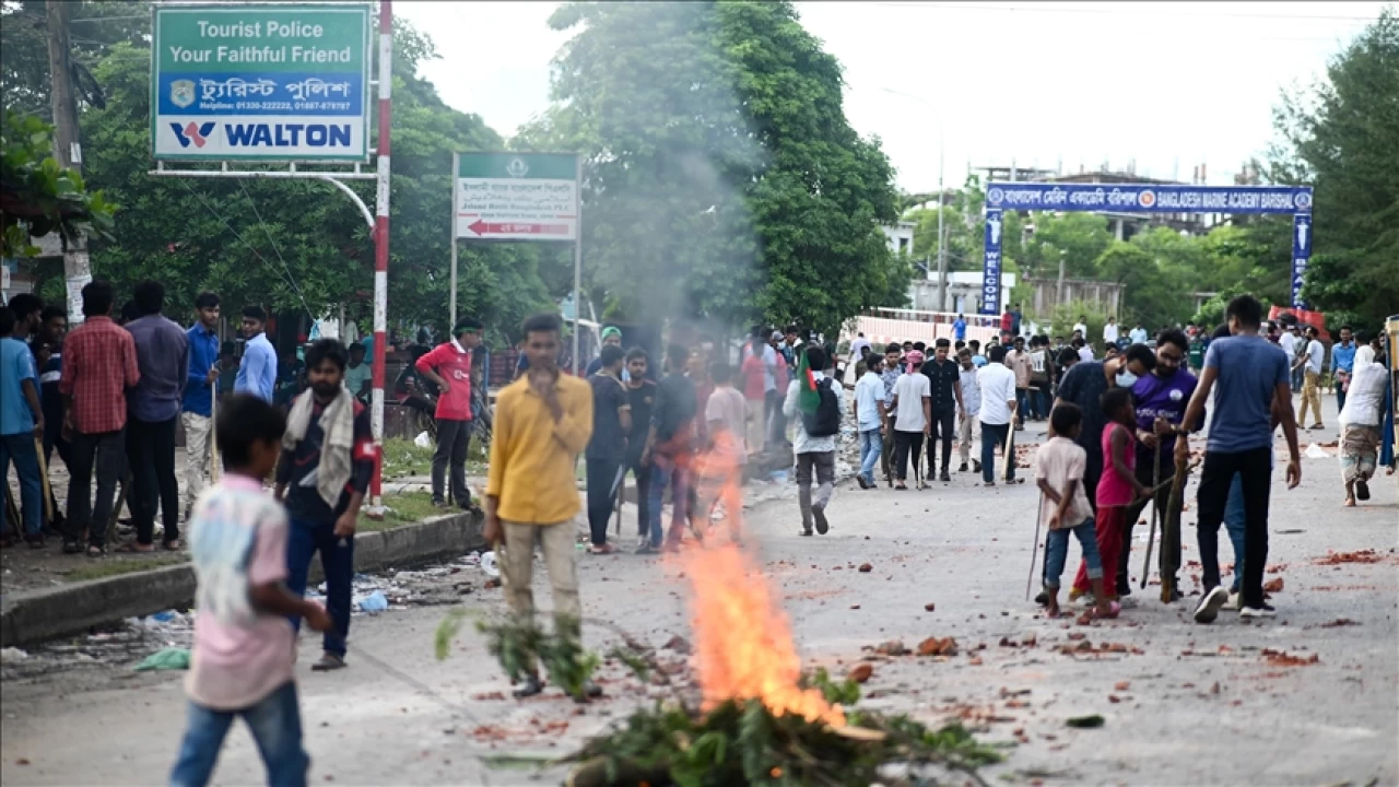Bangladeş'te "kamuda kontenjan" kararı protestolarında 75 kişi öldü