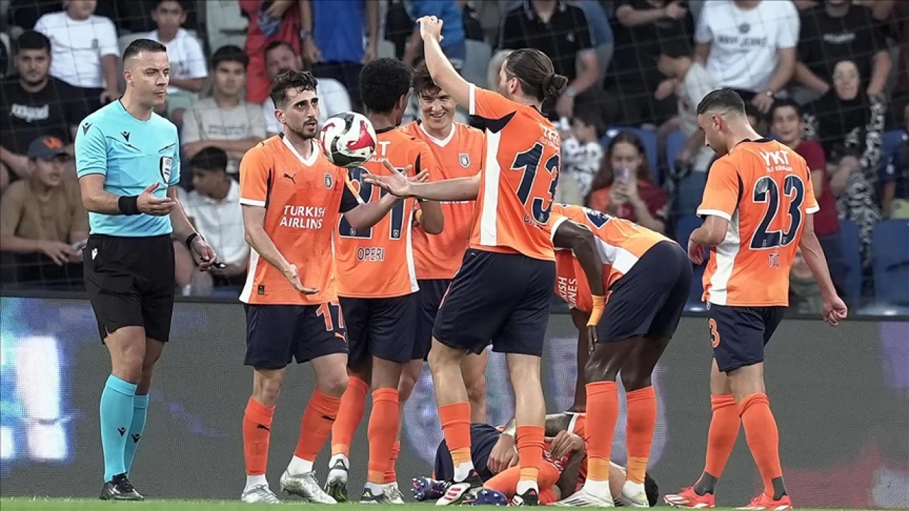 Baakehir'in UEFA Konferans Ligi'ndeki rakibi Universitatea Craiova oldu