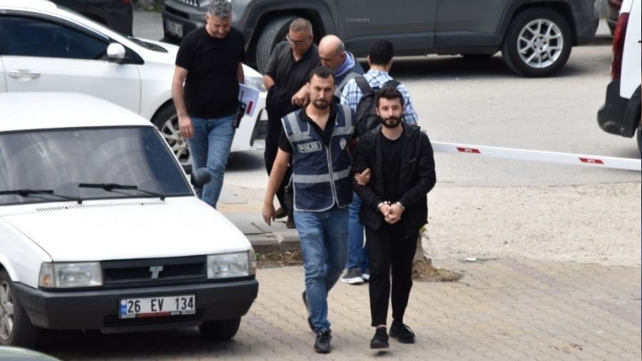 Bilecik'te silahl� sald�r�ya u�rayan gazeteci a��r yaraland�