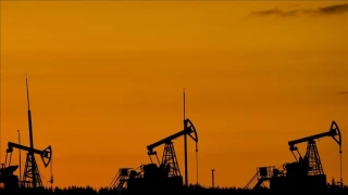 Brent petrolün varili 104,70 dolar