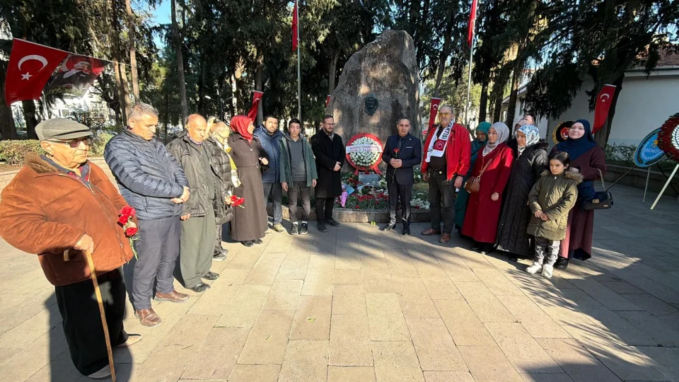 BTP, Atat�rk��n annesi Molla Z�beyde Han�m�� and�