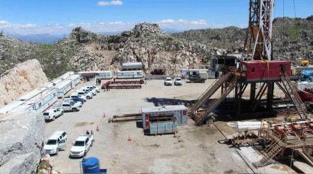 Bu kuyudan gnlk 15 bin varil petrol kacak