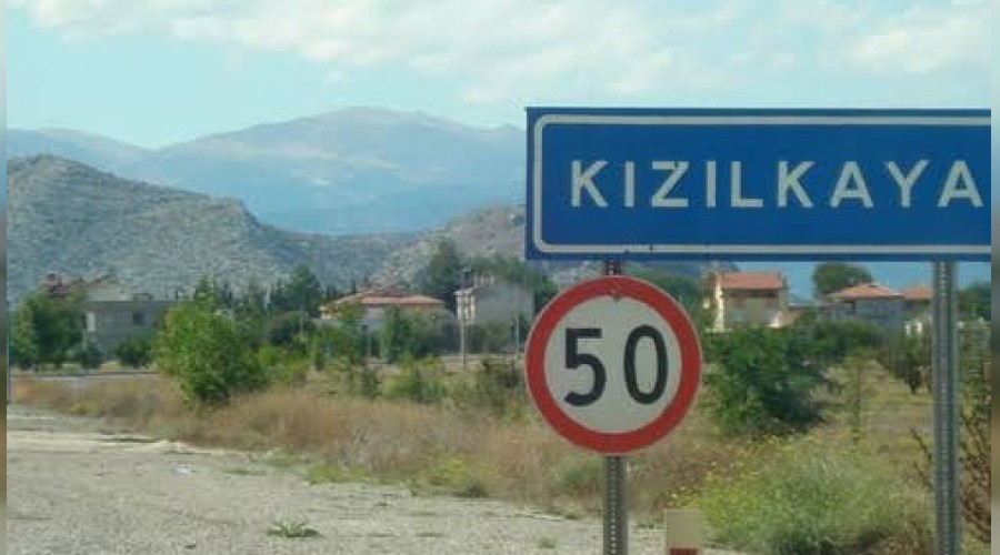 Bucak'ta 1 belde ve 10 köy karantinaya alındı