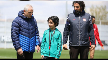Çalımbay görevini devretti