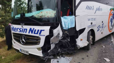 Çorlu'da yolcu otobüsü ile otomobil çarpıştı: 1 ölü, 3 yaralı