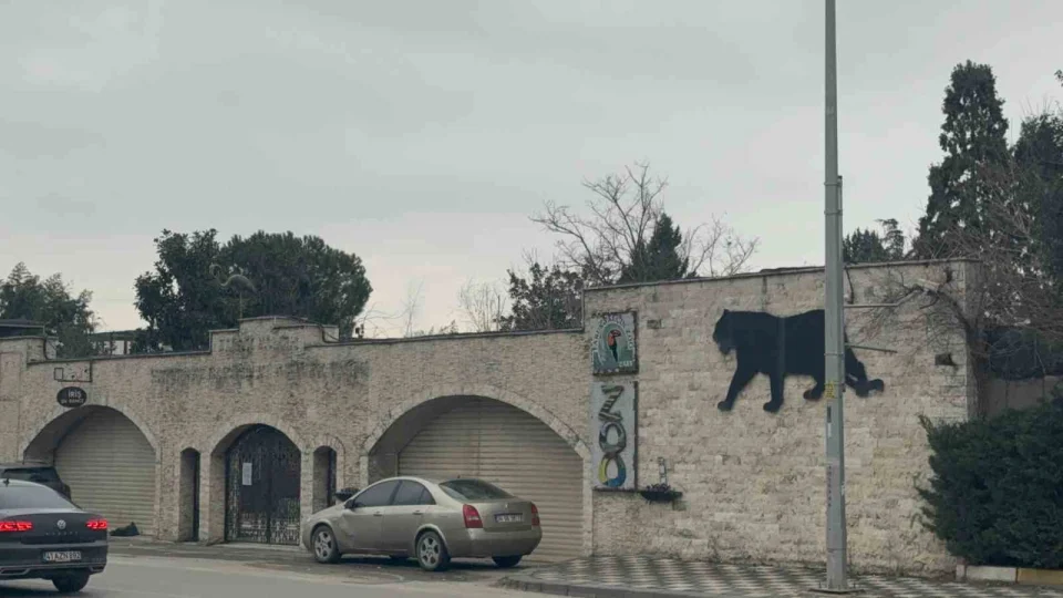 Dar�ca Hayvanat Bah�esi kapand�