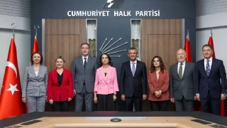 DEM Parti heyeti CHP lideri ile grt